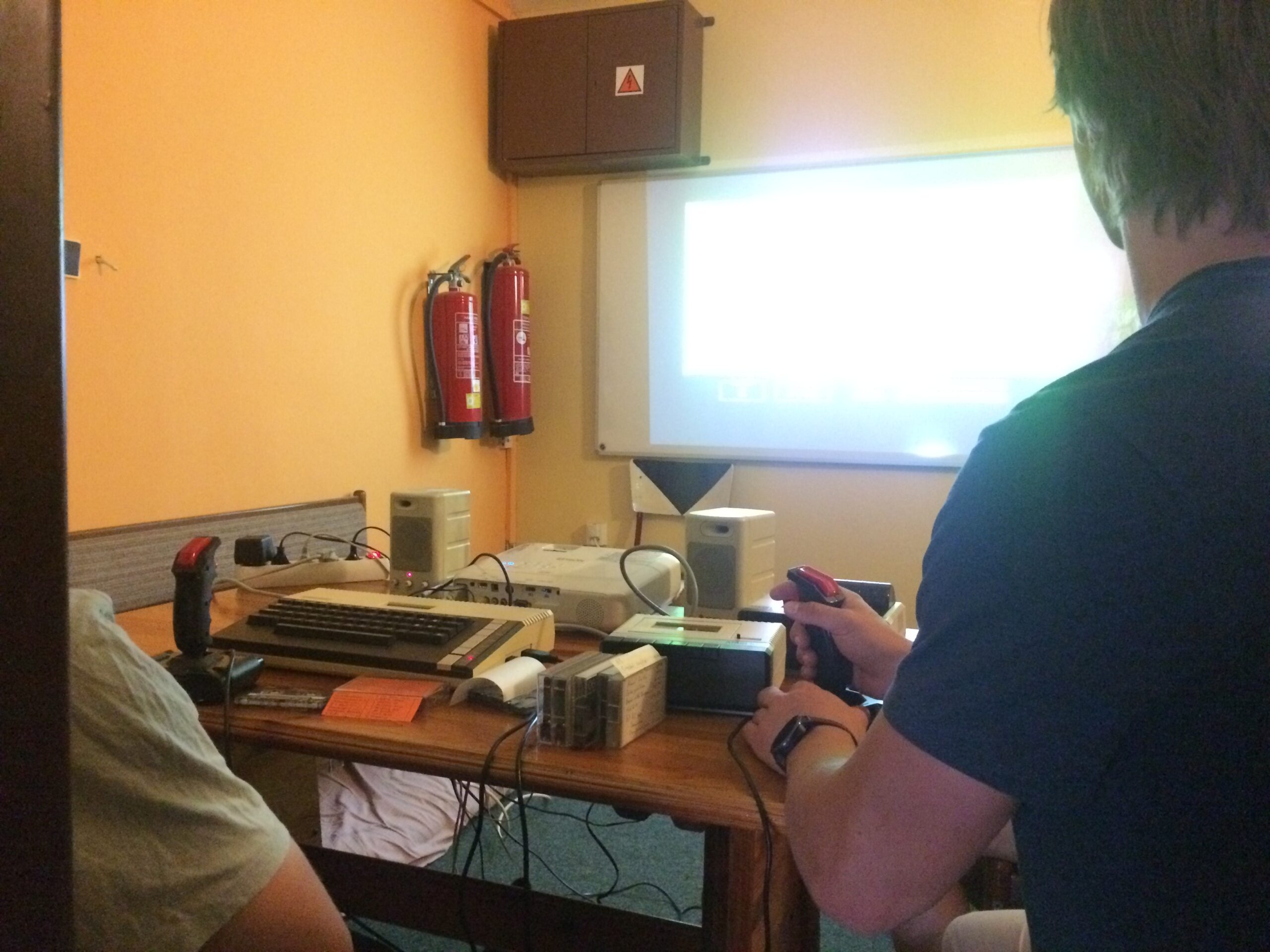 Retro hodina s&nbsp;Atari 800XL